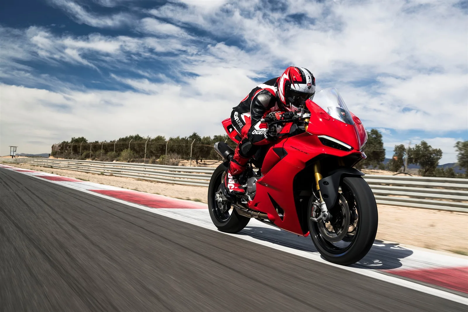 Ducati Panigale V2 S
