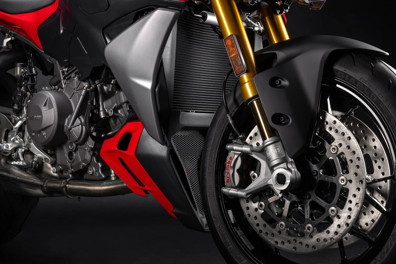 Ducati Streetfighter V2 S