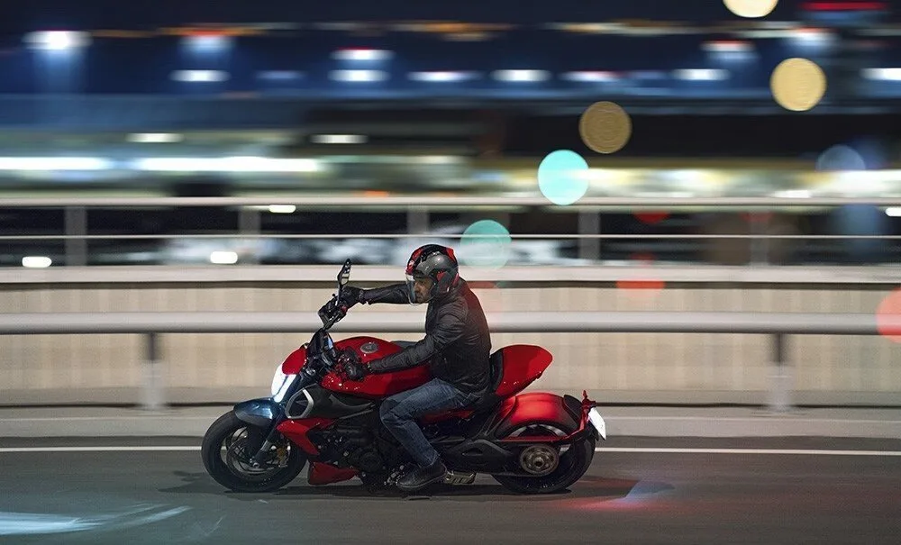 Ducati Diavel V4