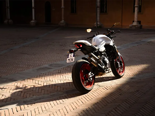 Ducati Monster +