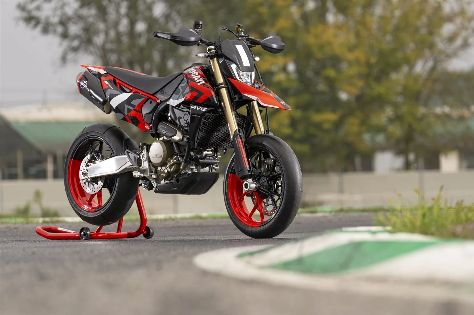 Ducati Hypermotard 698 Mono RVE
