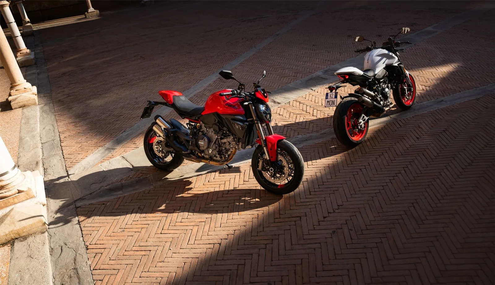 Ducati Monster +