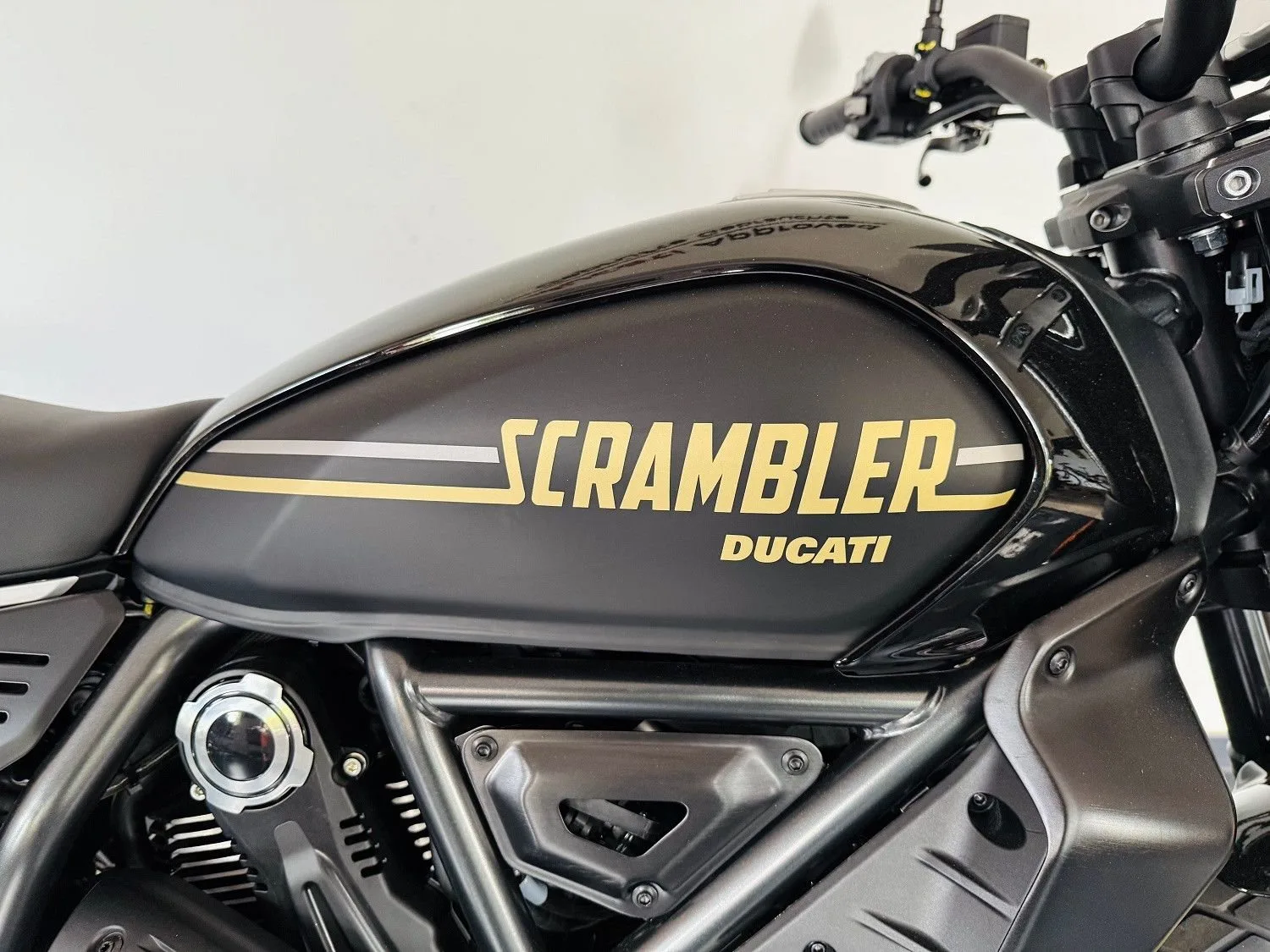Ducati Scrambler Full Throttle