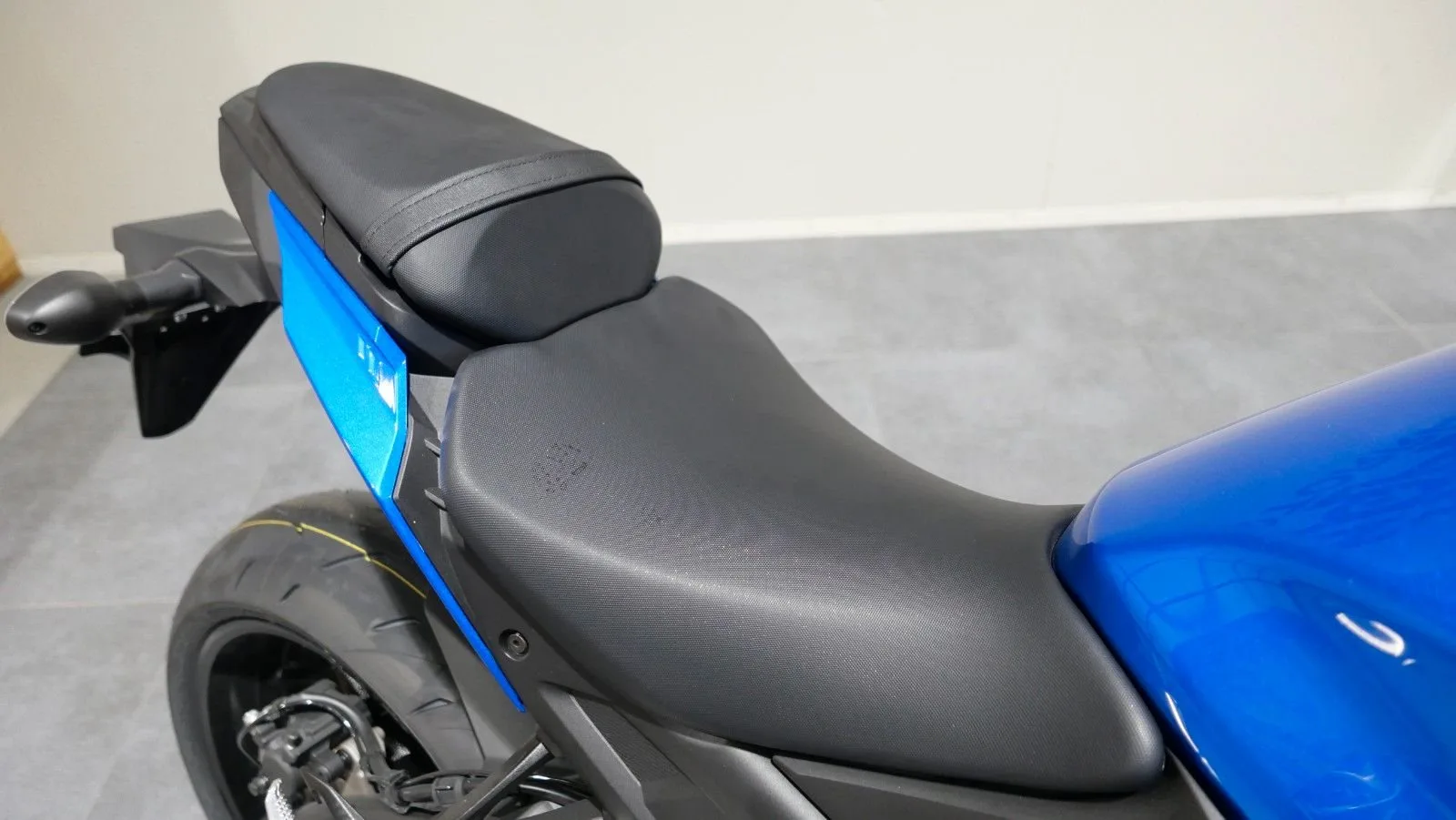 Suzuki GSX-S950