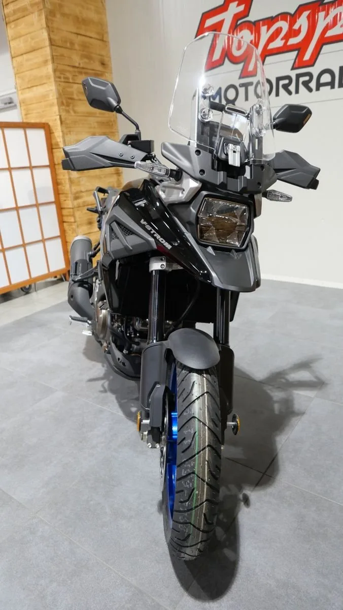 Suzuki V-Strom 1000 Touring