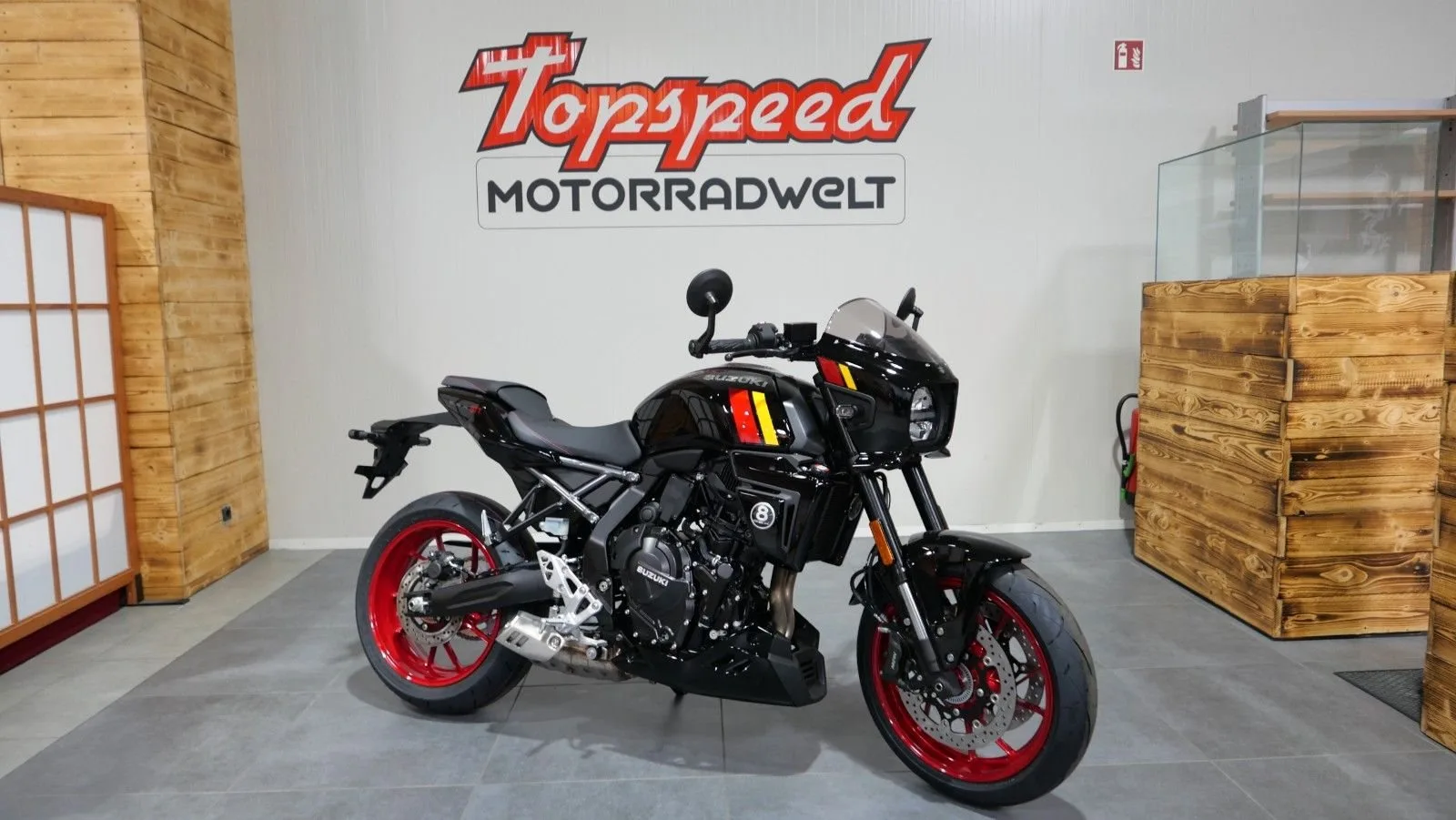 Suzuki GSX-8TT