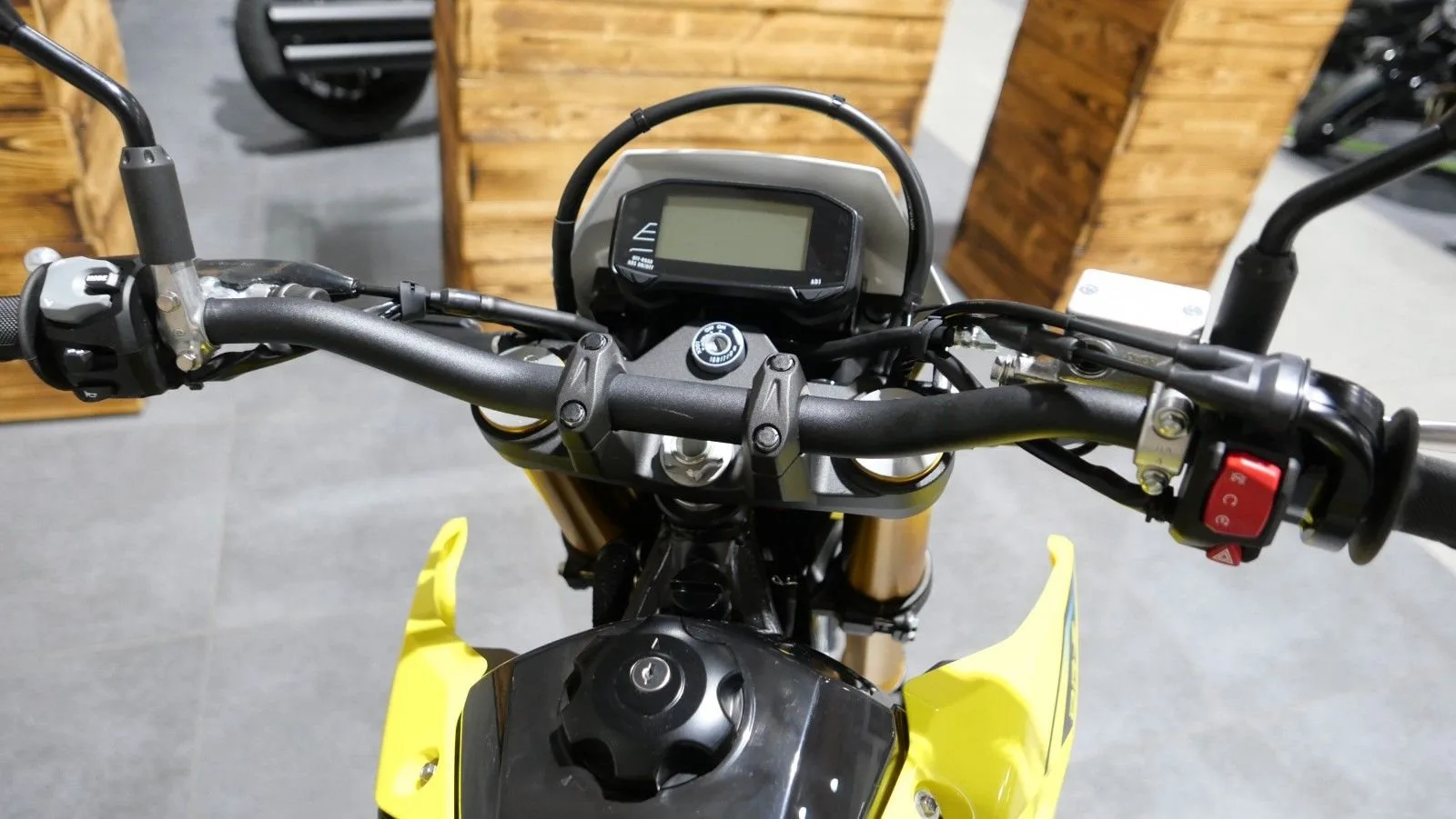 Suzuki DR-Z4S