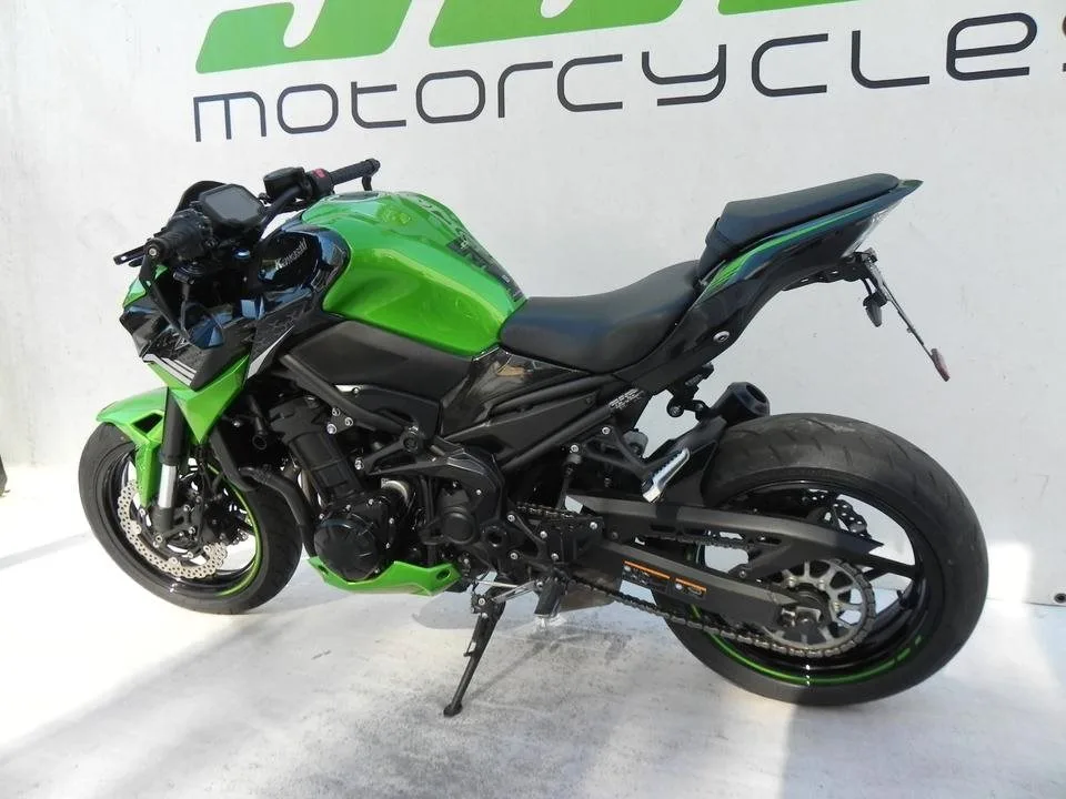 Kawasaki Z900