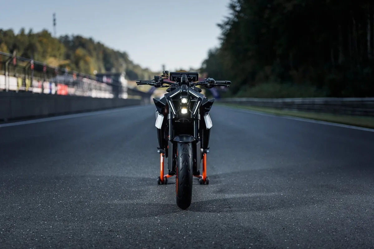 KTM 990 Duke R