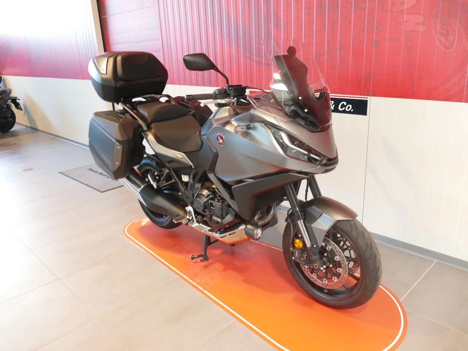 Honda NT1100 DCT