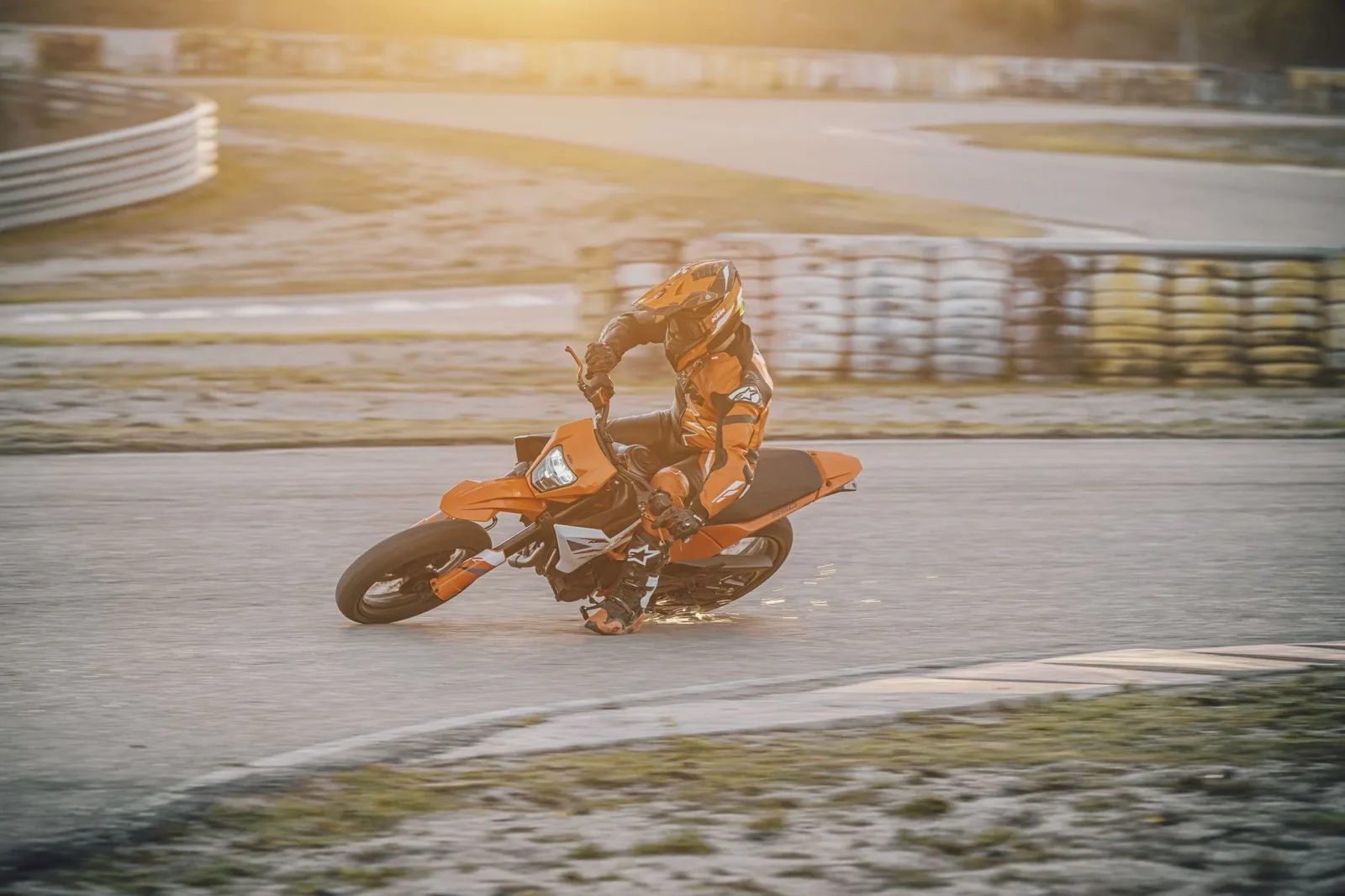 KTM 390 SMC R