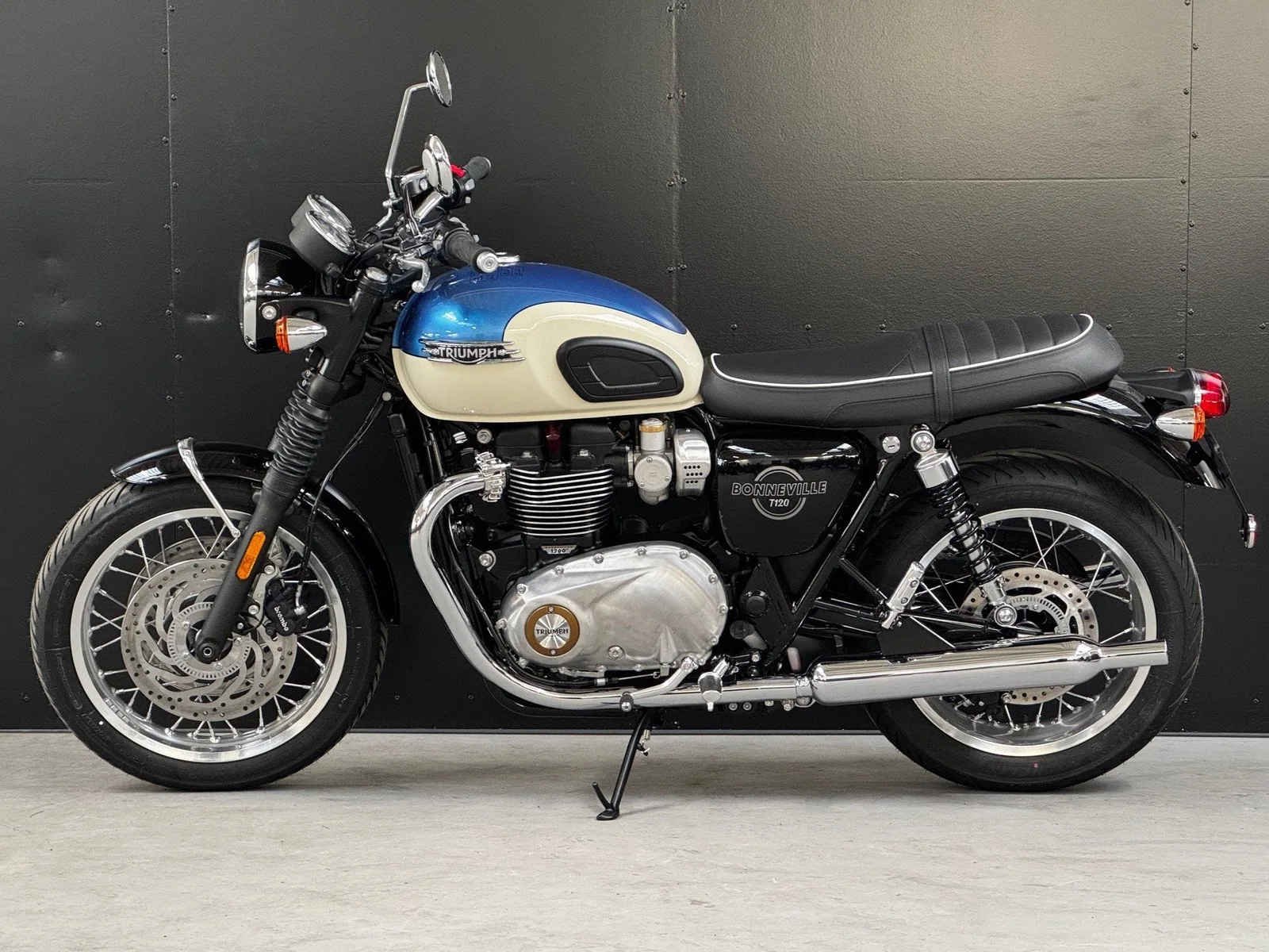 Triumph Bonneville T120