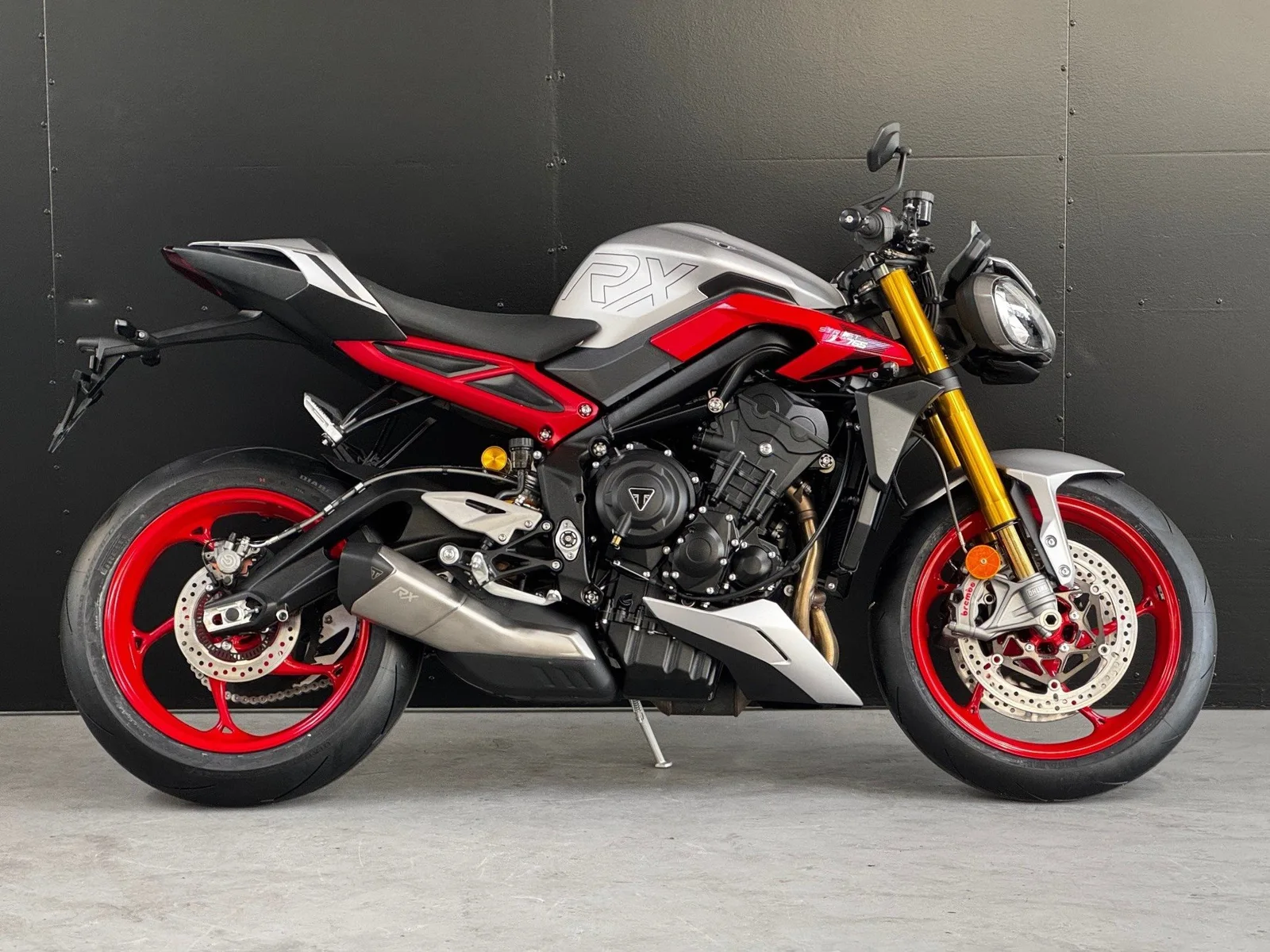 Triumph Street Triple RX