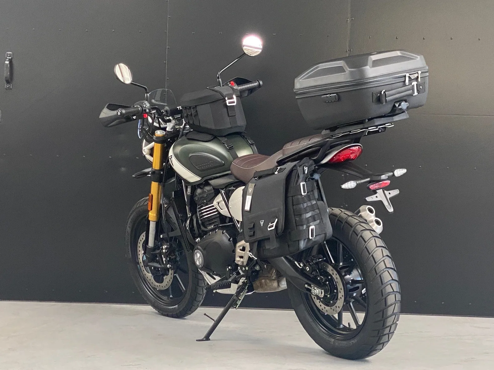 Triumph Scrambler 400 X
