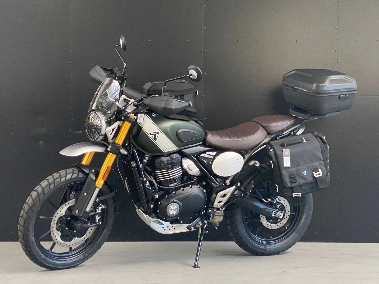 Triumph Scrambler 400 X