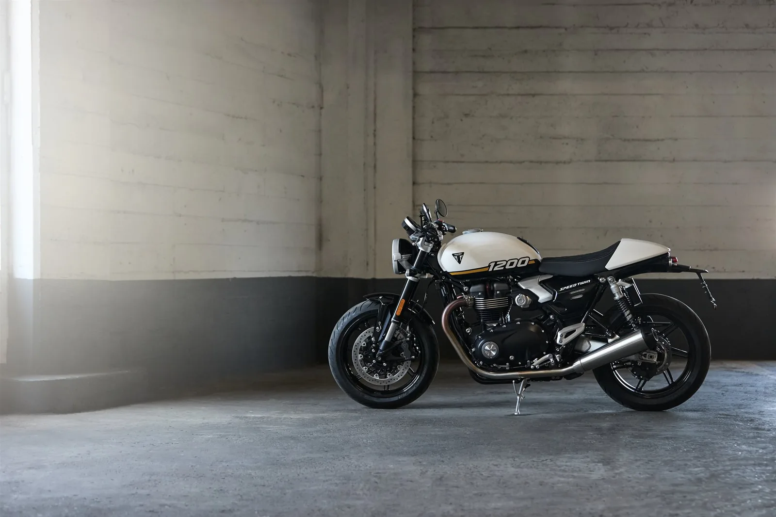 Triumph Speed Twin 1200