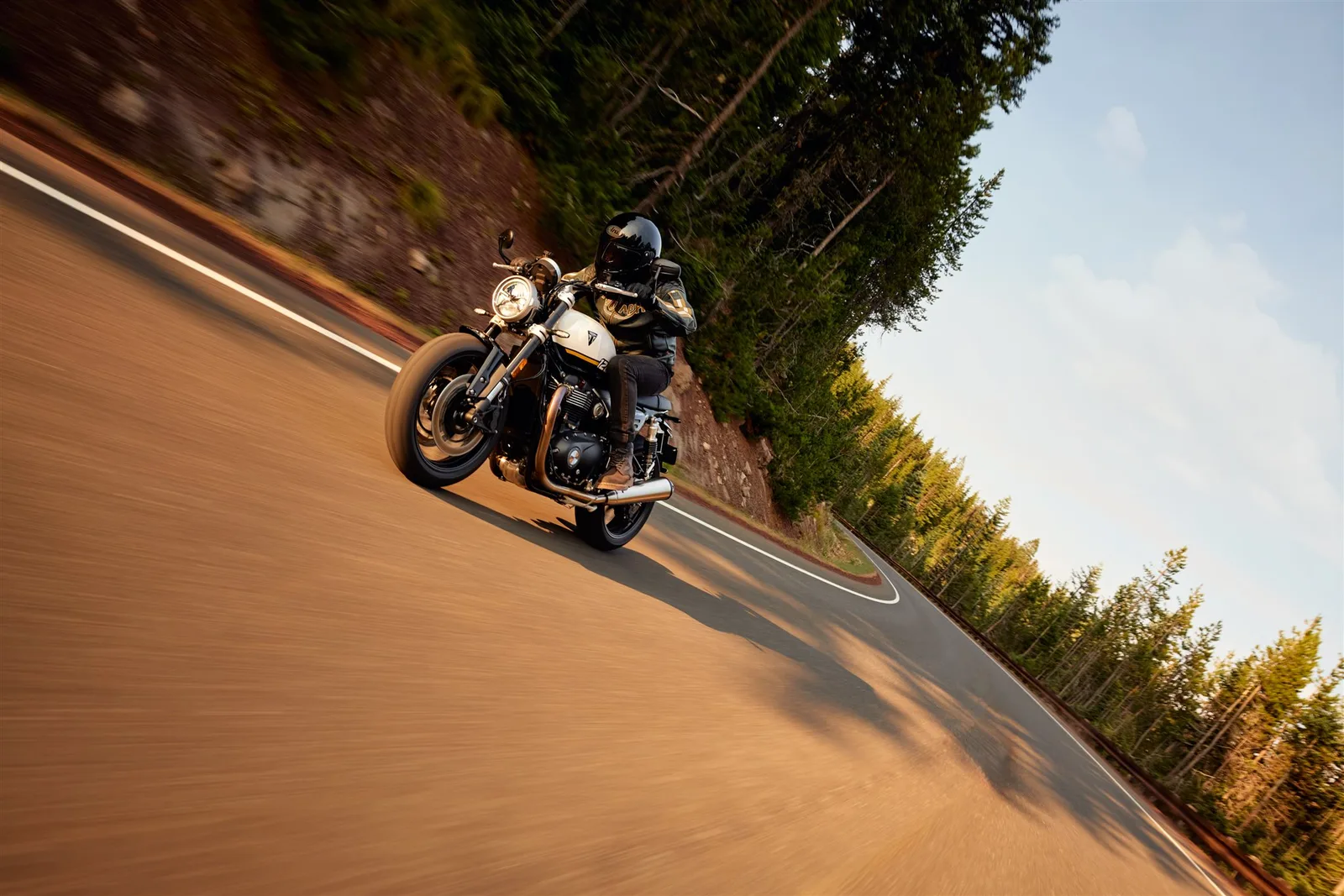 Triumph Speed Twin 1200