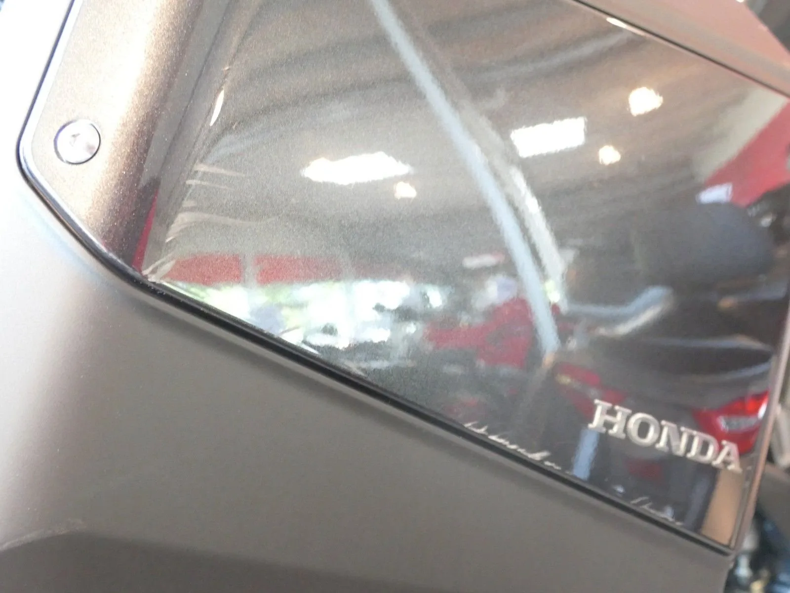 Honda NT1100 DCT Electronic Suspension