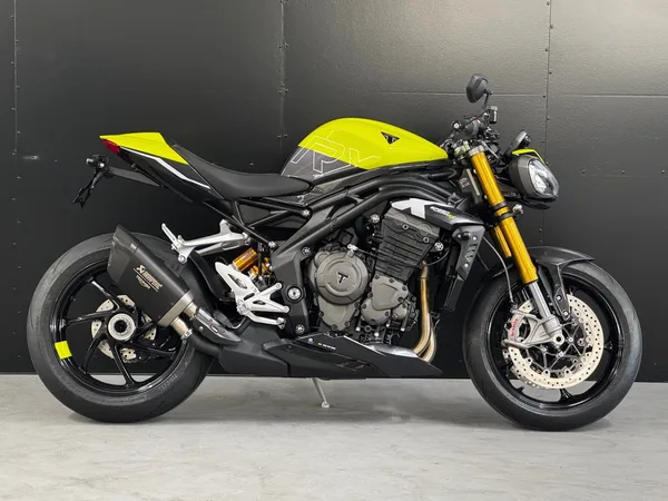 Triumph Speed Triple 1200 RX
