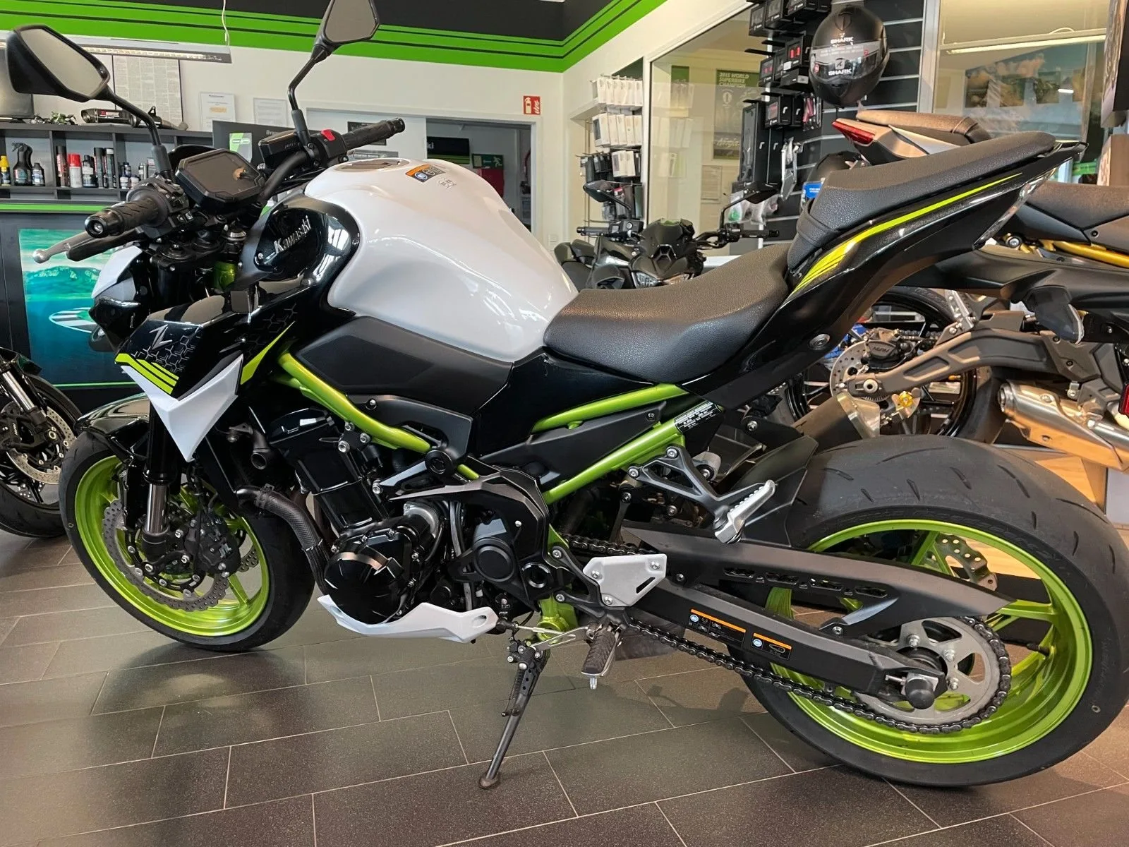 Kawasaki Z900 70kW