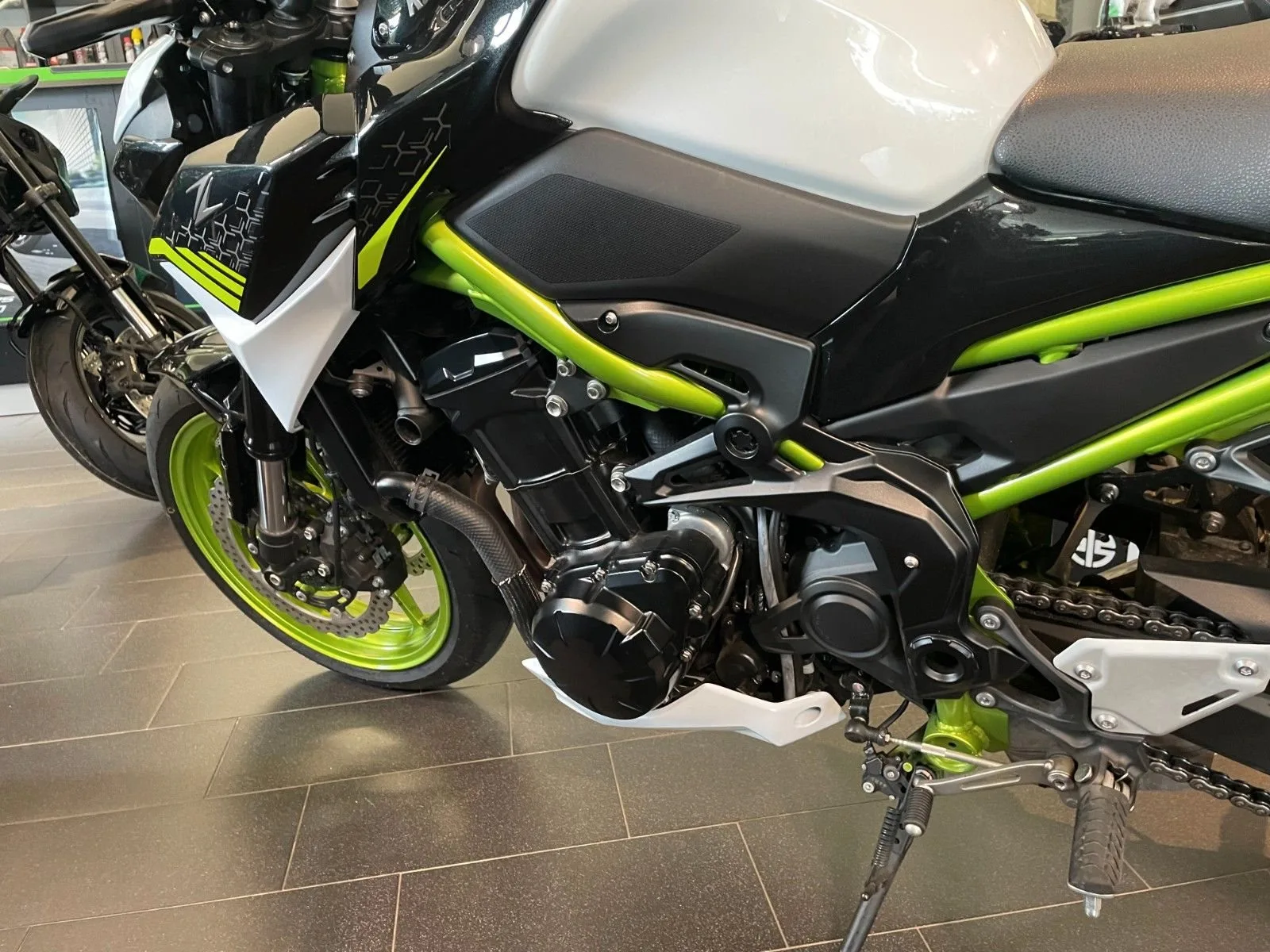 Kawasaki Z900 70kW