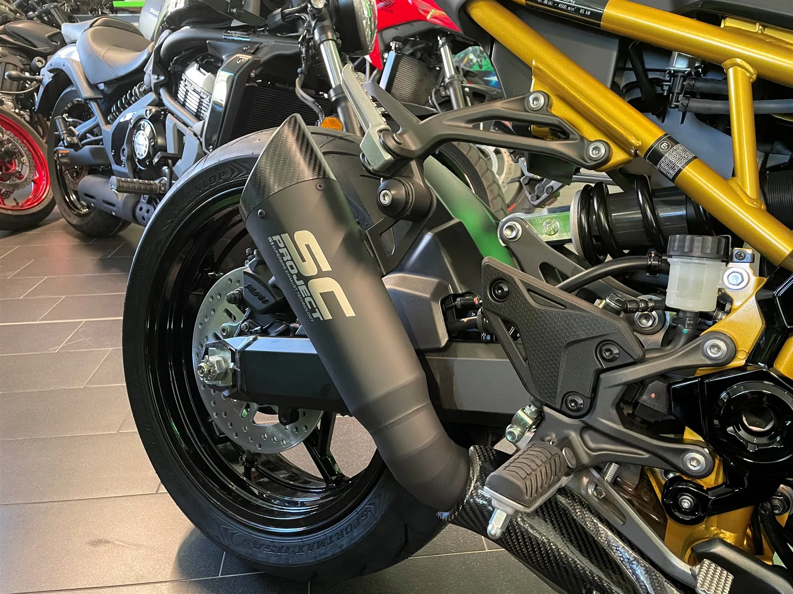 Kawasaki Z900