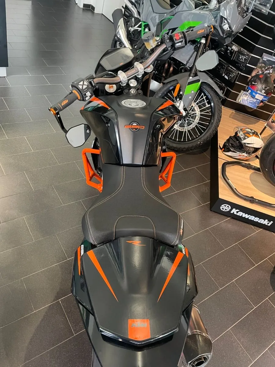 KTM 690 Duke