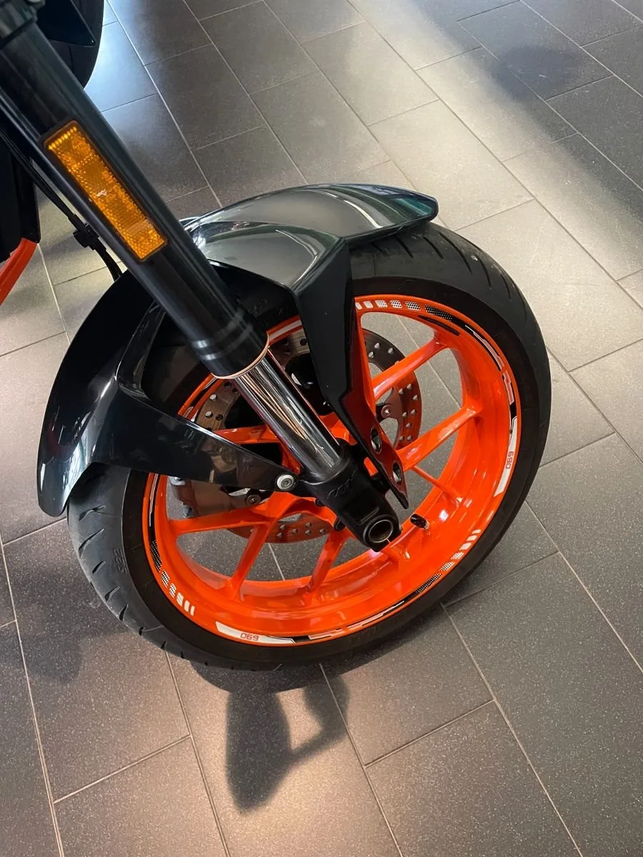 KTM 690 Duke