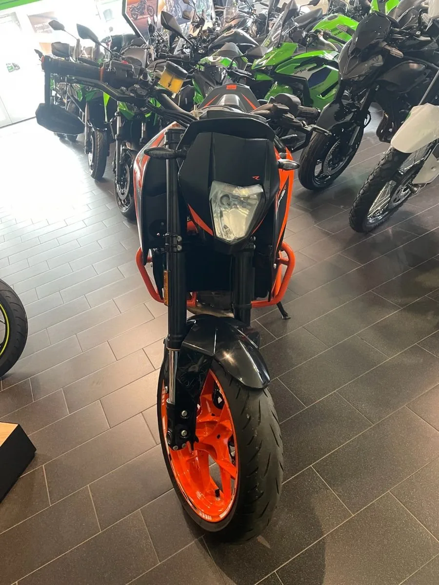 KTM 690 Duke