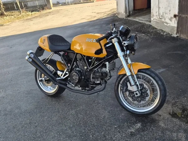 Ducati Sport 1000