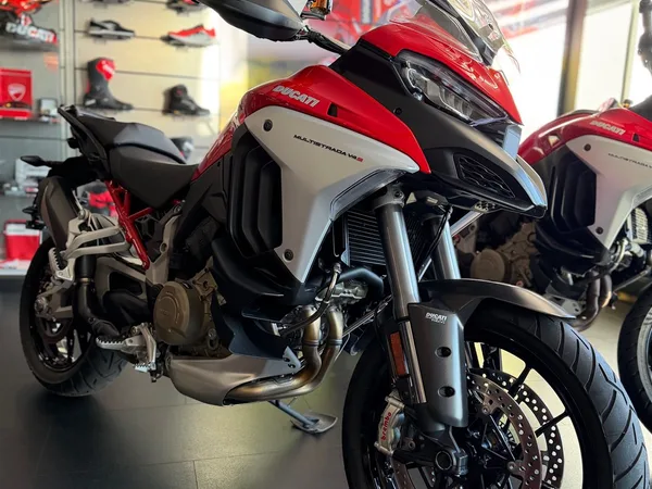 Ducati Multistrada V4 S Radar