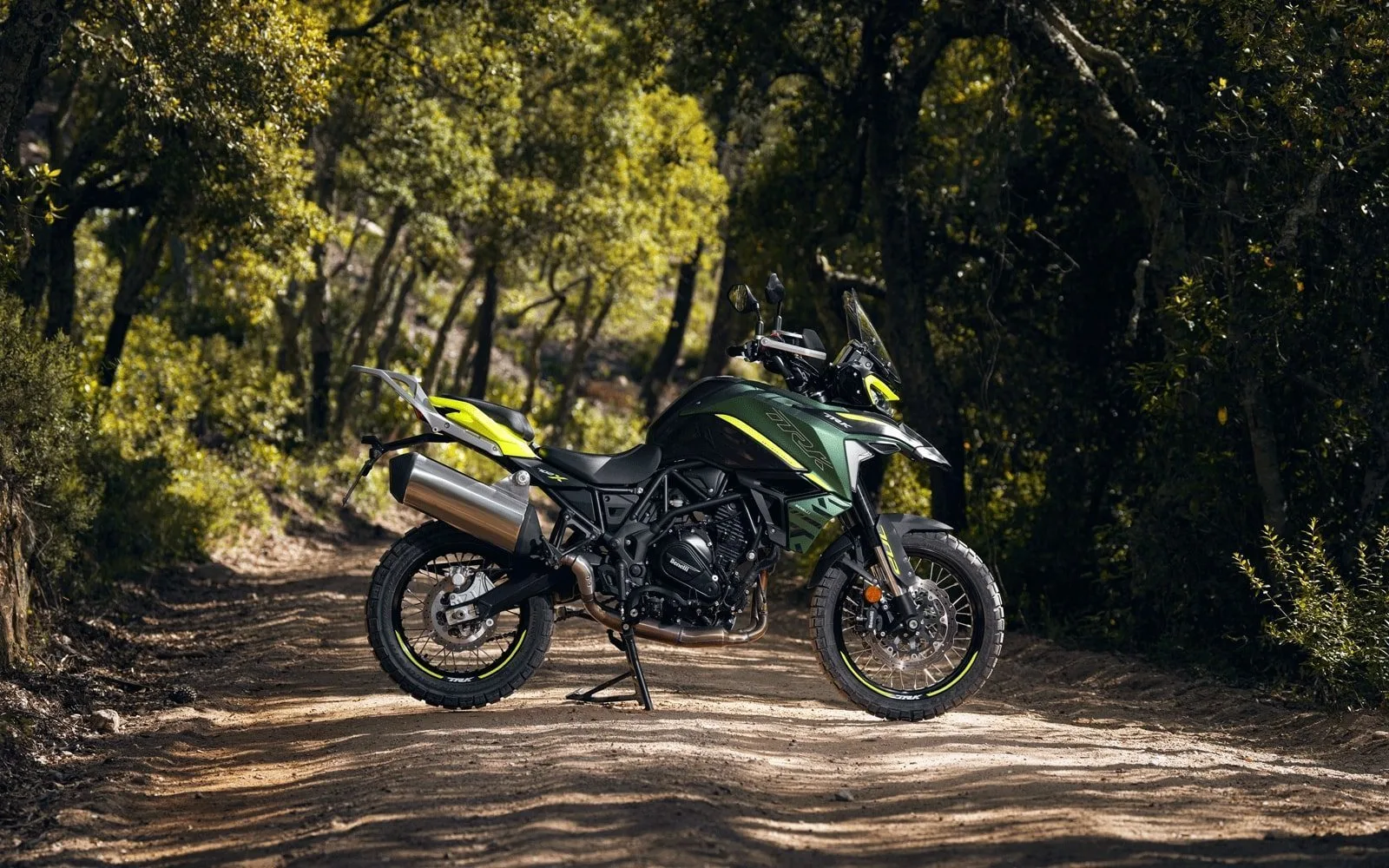 Benelli TRK 702 X