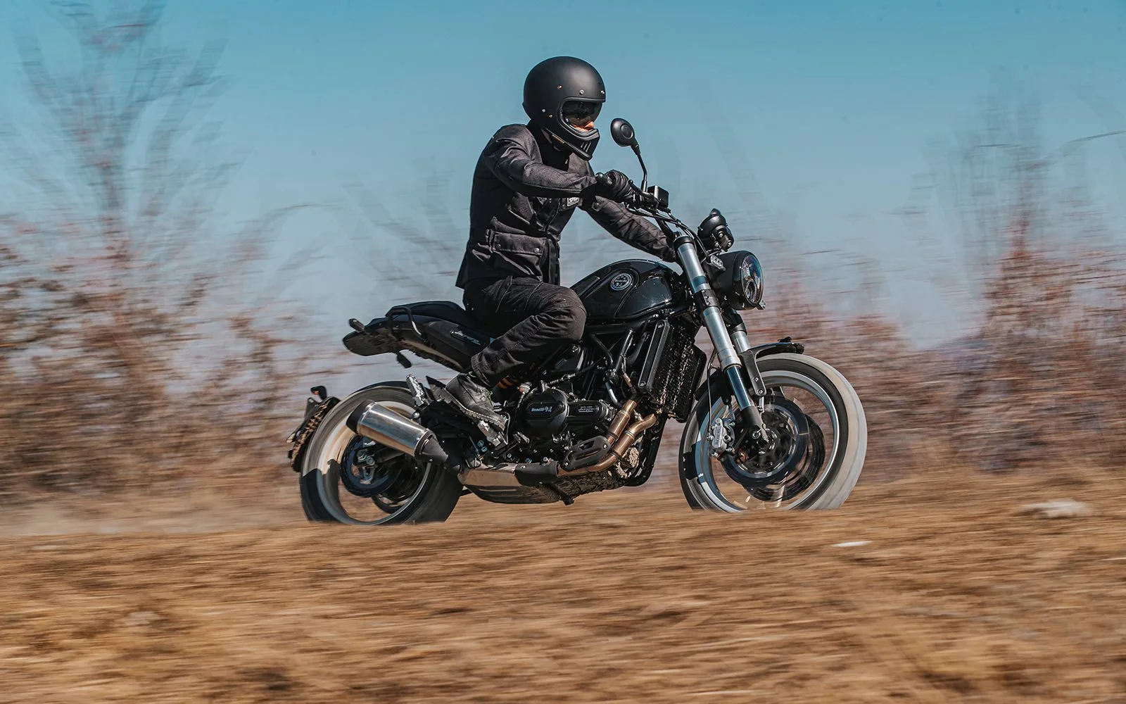 Benelli Leoncino 500 Trail