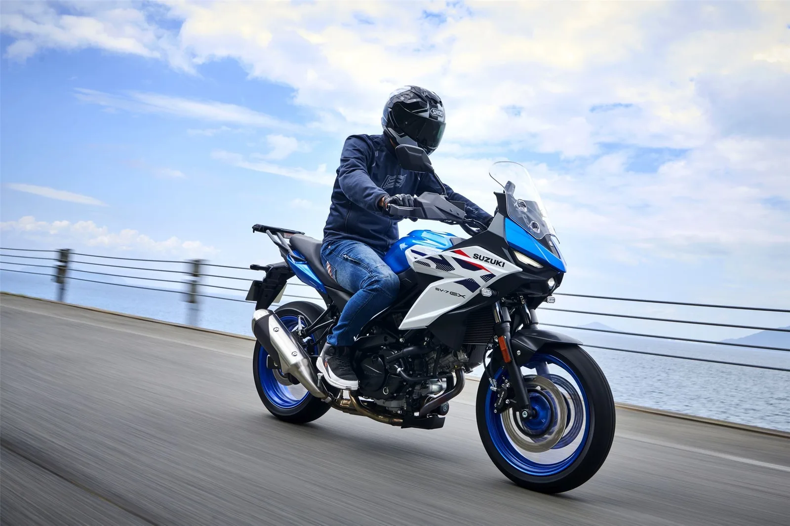 Suzuki SV-7GX