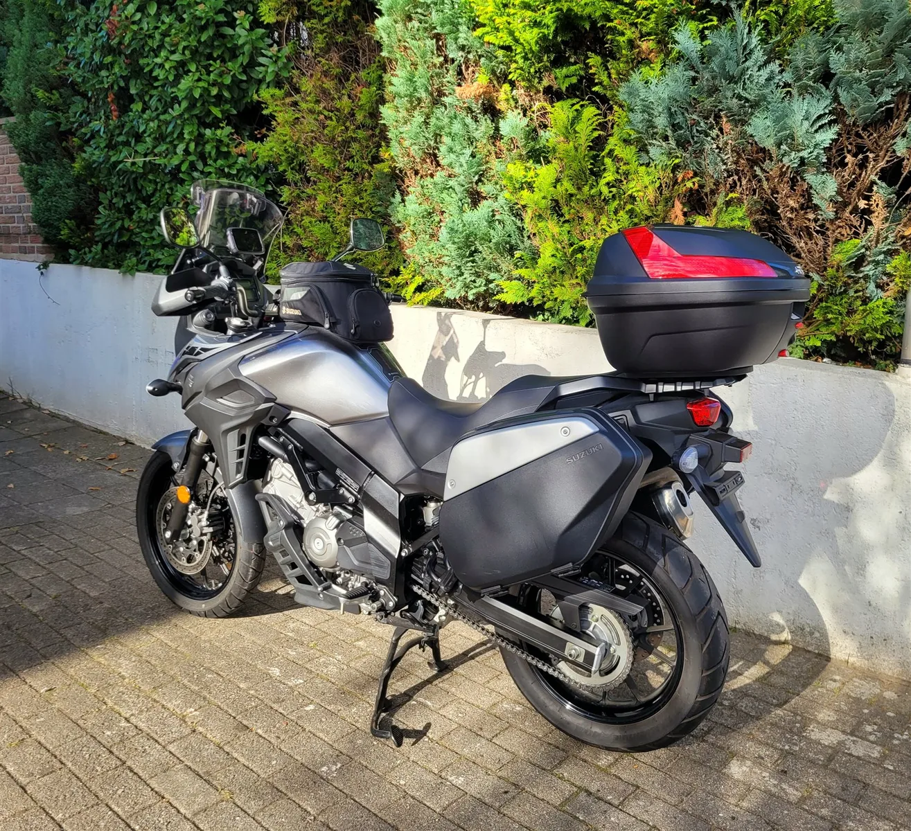 Suzuki V-Strom 650 Vollausstattung