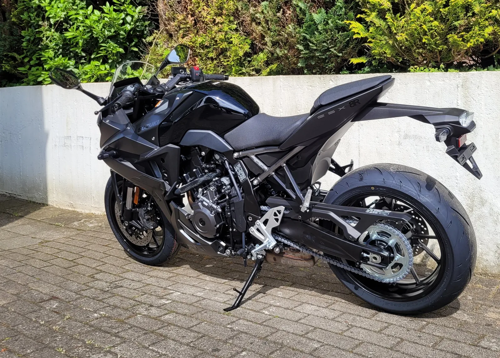 Suzuki GSX-8R