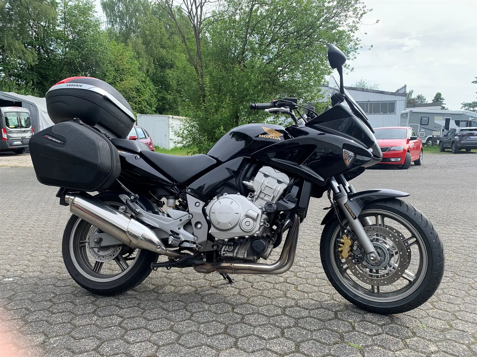 Honda CBF 1000 \*Topcase\*Koffer\*Sturzpads\*