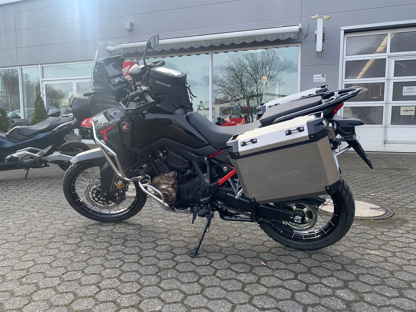 Honda CRF1100L Africa Twin DCT \*Viel Zubehör\*