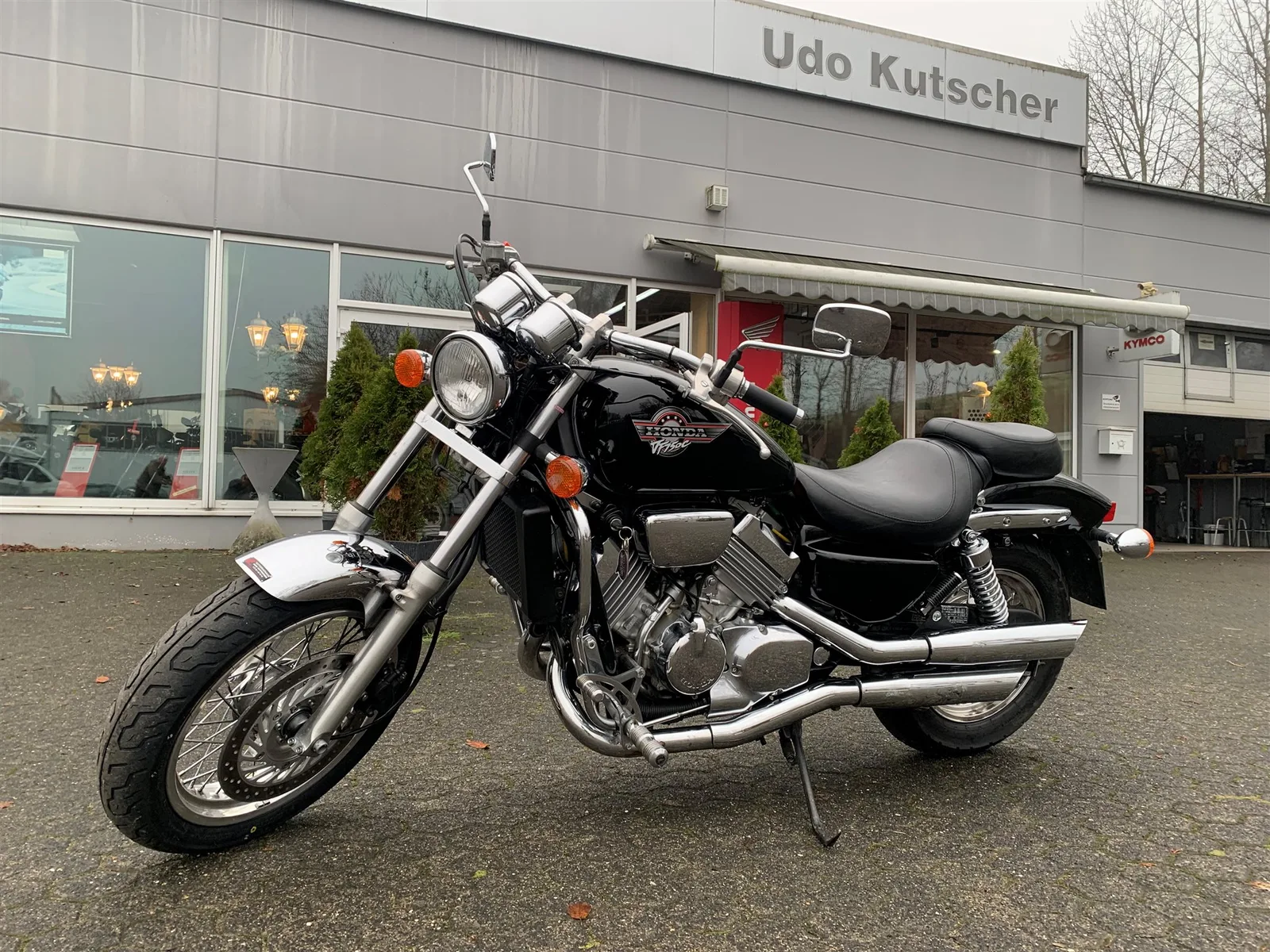Honda VF 750 C Magna \*TIP TOP\*NUR 12058 KM\*NEUE REIFEN\*