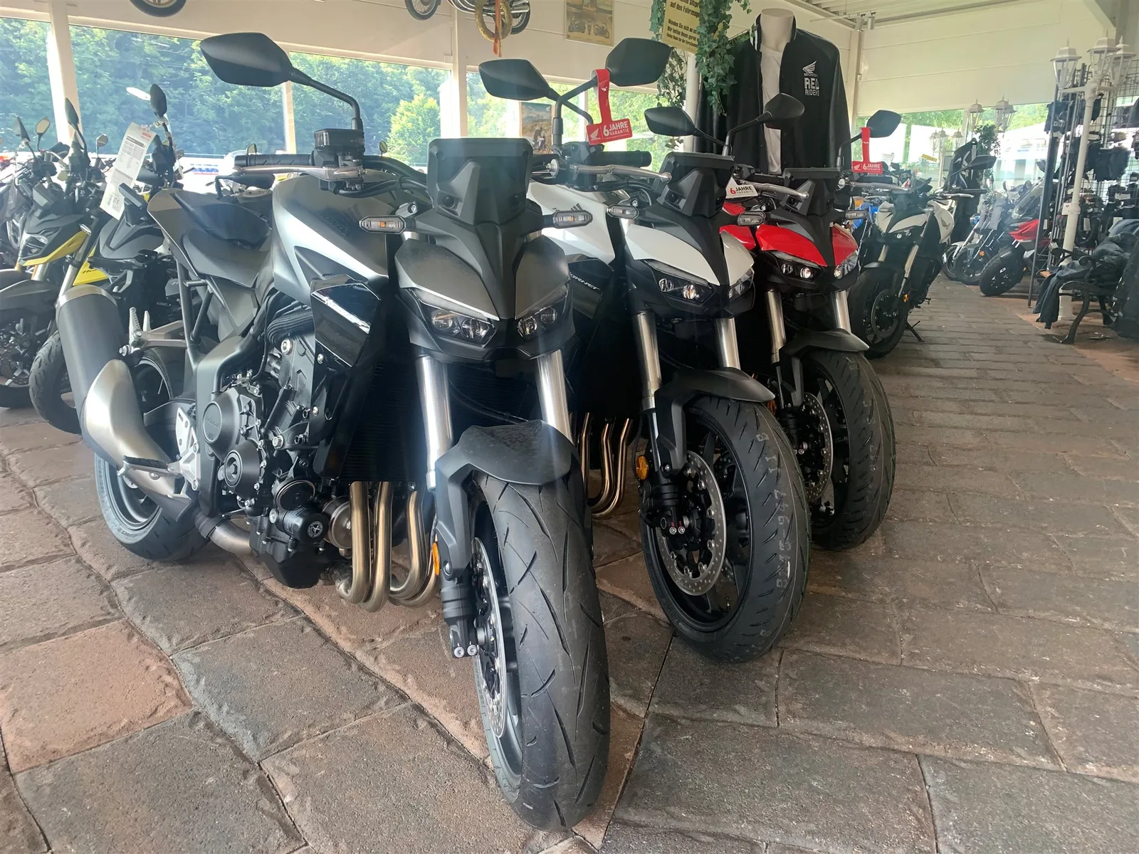 Honda CB1000 Hornet \*WEIß\*0KM\*NEU\*