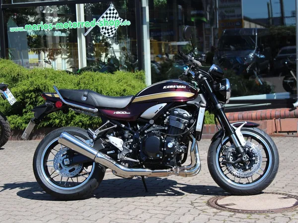 Kawasaki Z900 RS