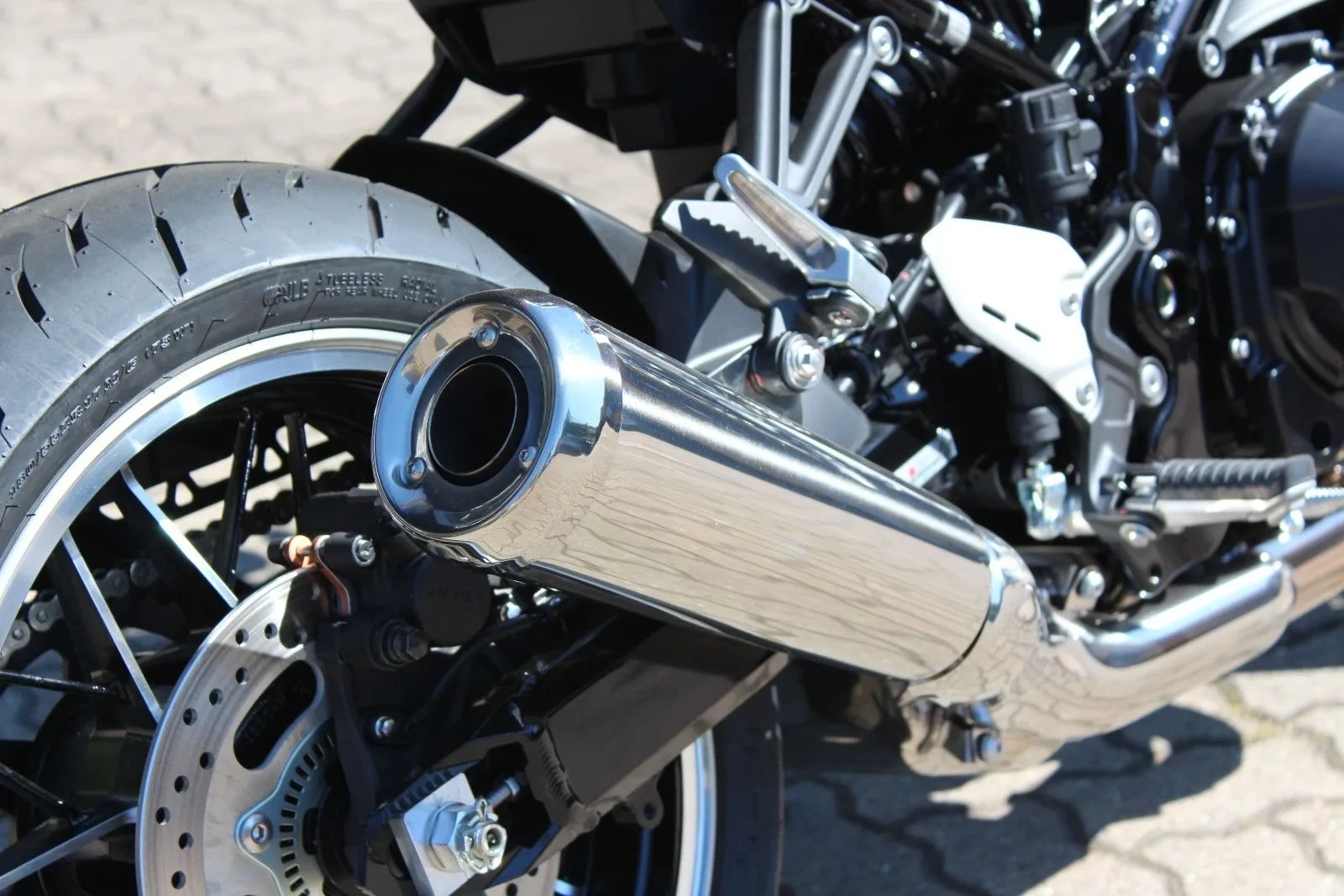 Kawasaki Z900 RS