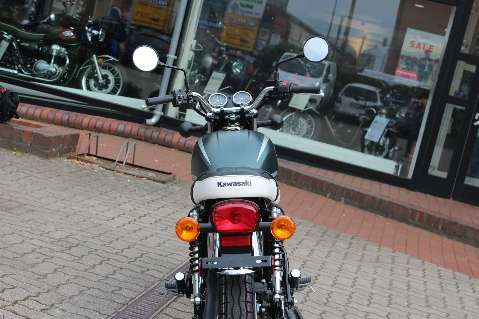 Kawasaki W230