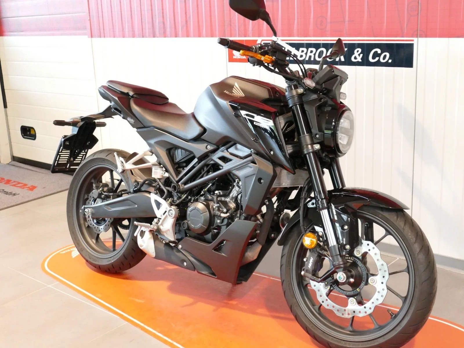 Honda CB125R