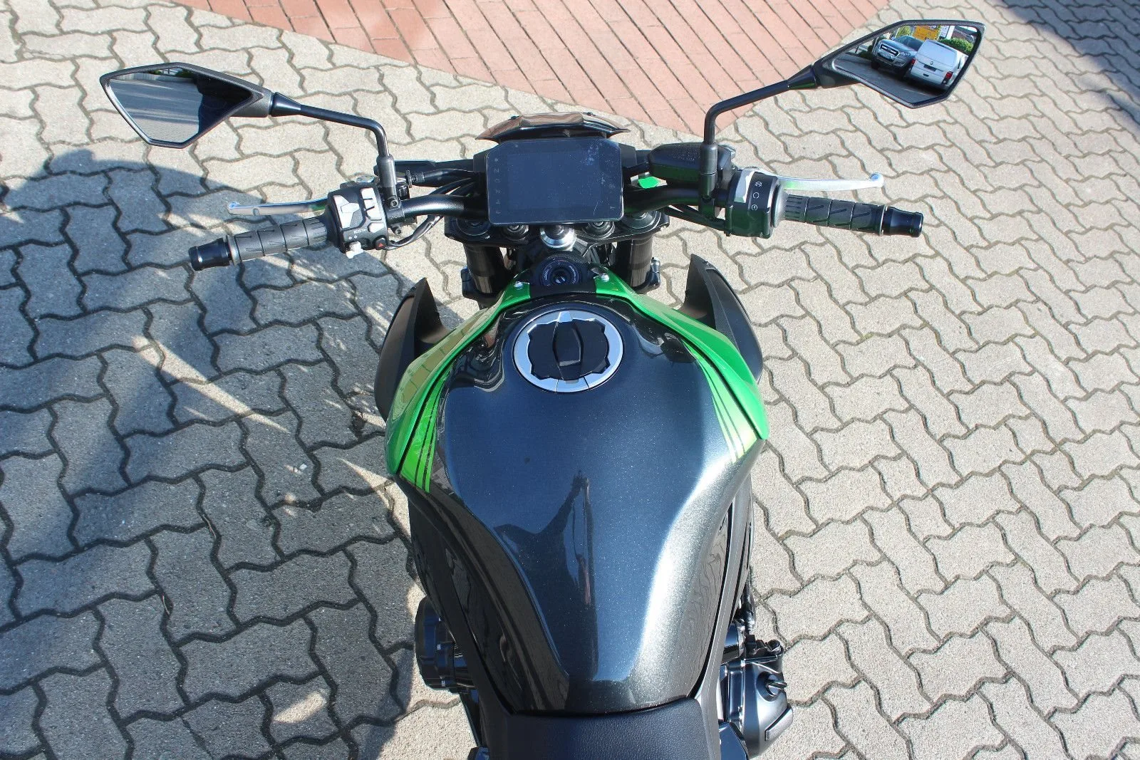 Kawasaki Z900