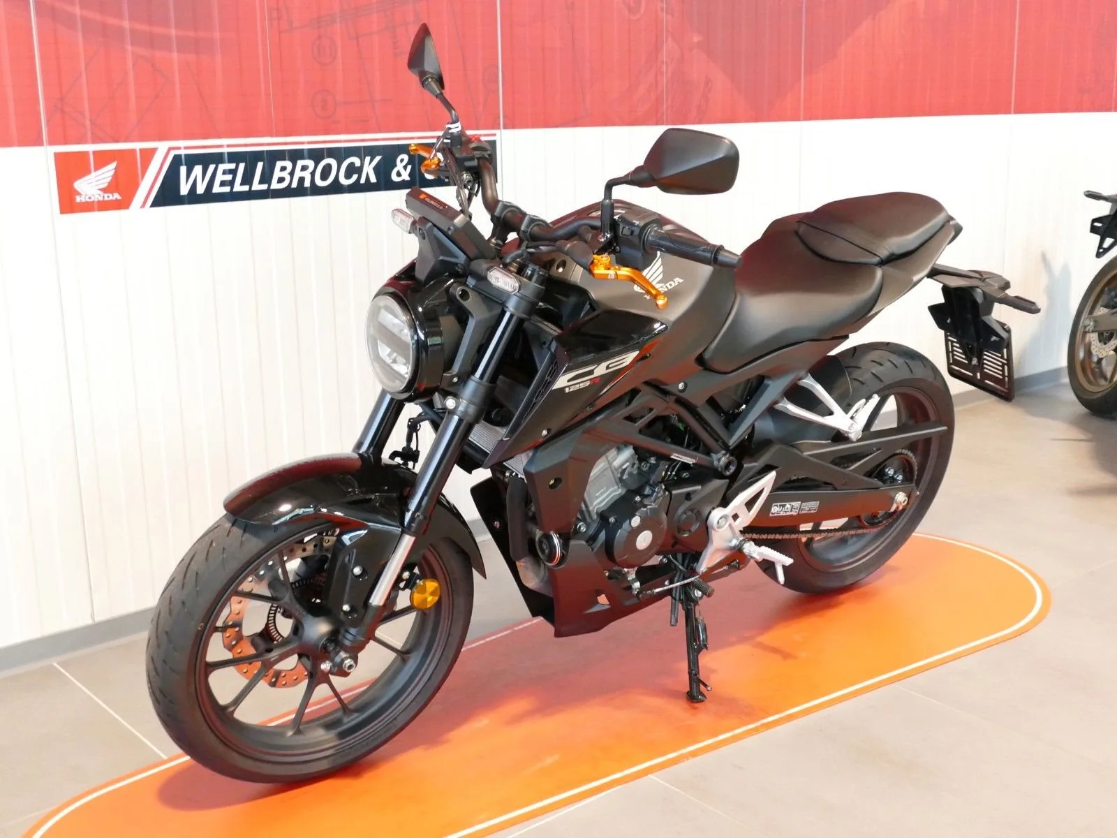 Honda CB125R