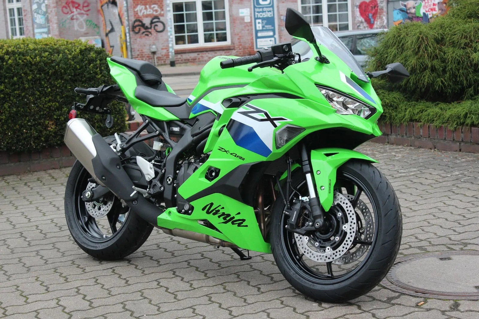 Kawasaki Ninja ZX-4RR