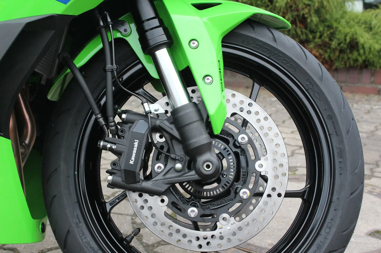 Kawasaki Ninja ZX-4RR