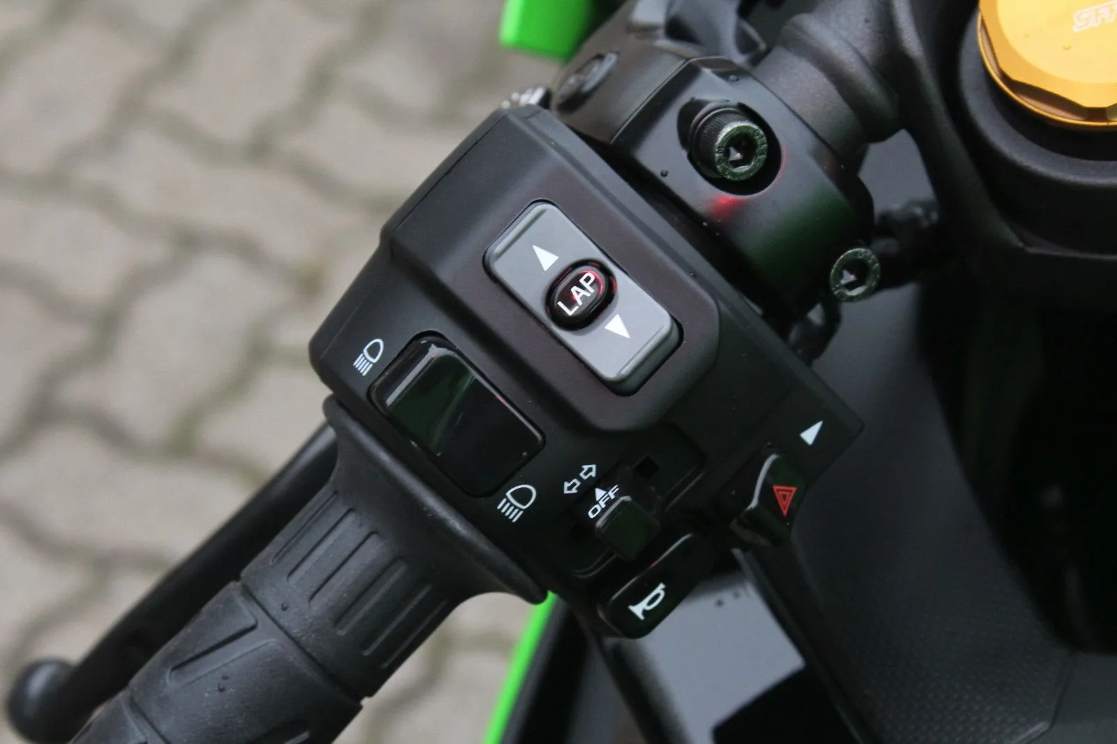 Kawasaki Ninja ZX-4RR