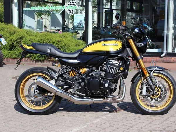 Kawasaki Z900 RS SE
